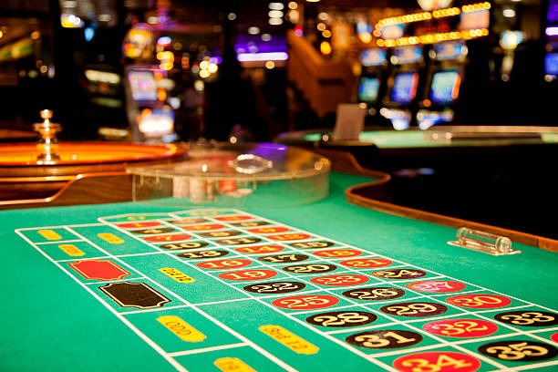 Live dealer table limits shown on device